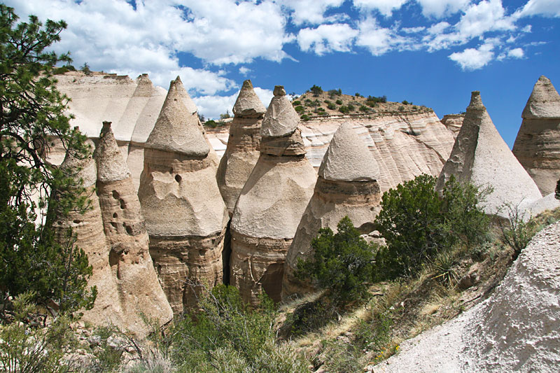 Kasha Katuwe Tent Rocks NM © copyright  hanz meulenbroeks